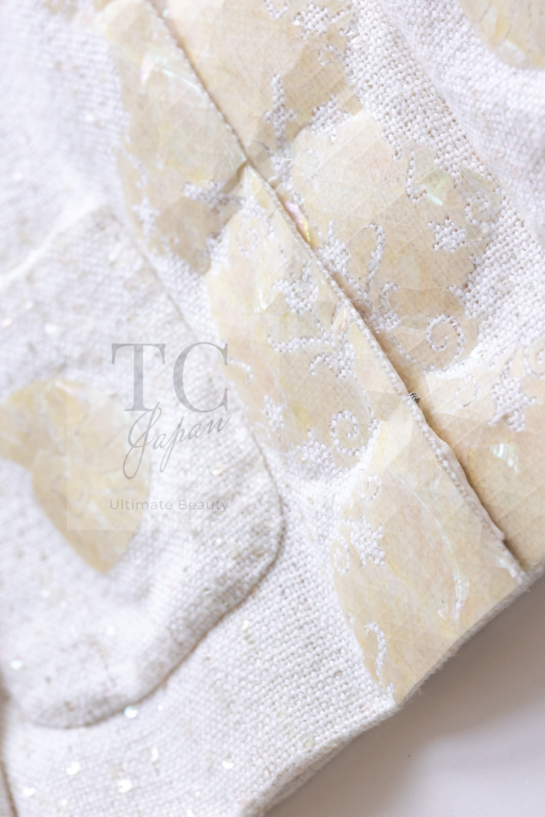 CHANEL 12S Creme Ivory Cotton Seashell Mosaic Decoration Jacket 40 42 シャネル クリーム アイボリー コットン 貝殻モザイク 装飾 ジャケット 即発