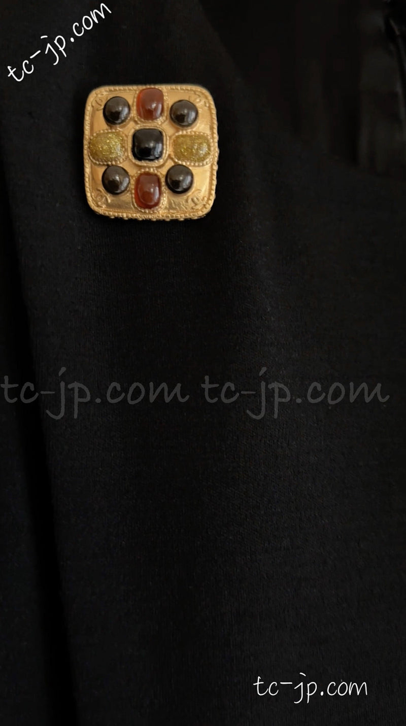 CHANEL 11PF Black Wool Gripox Jewel Buttons Dress 34 シャネル ブラック グリポワ宝石装飾 ウール ワンピース 即発