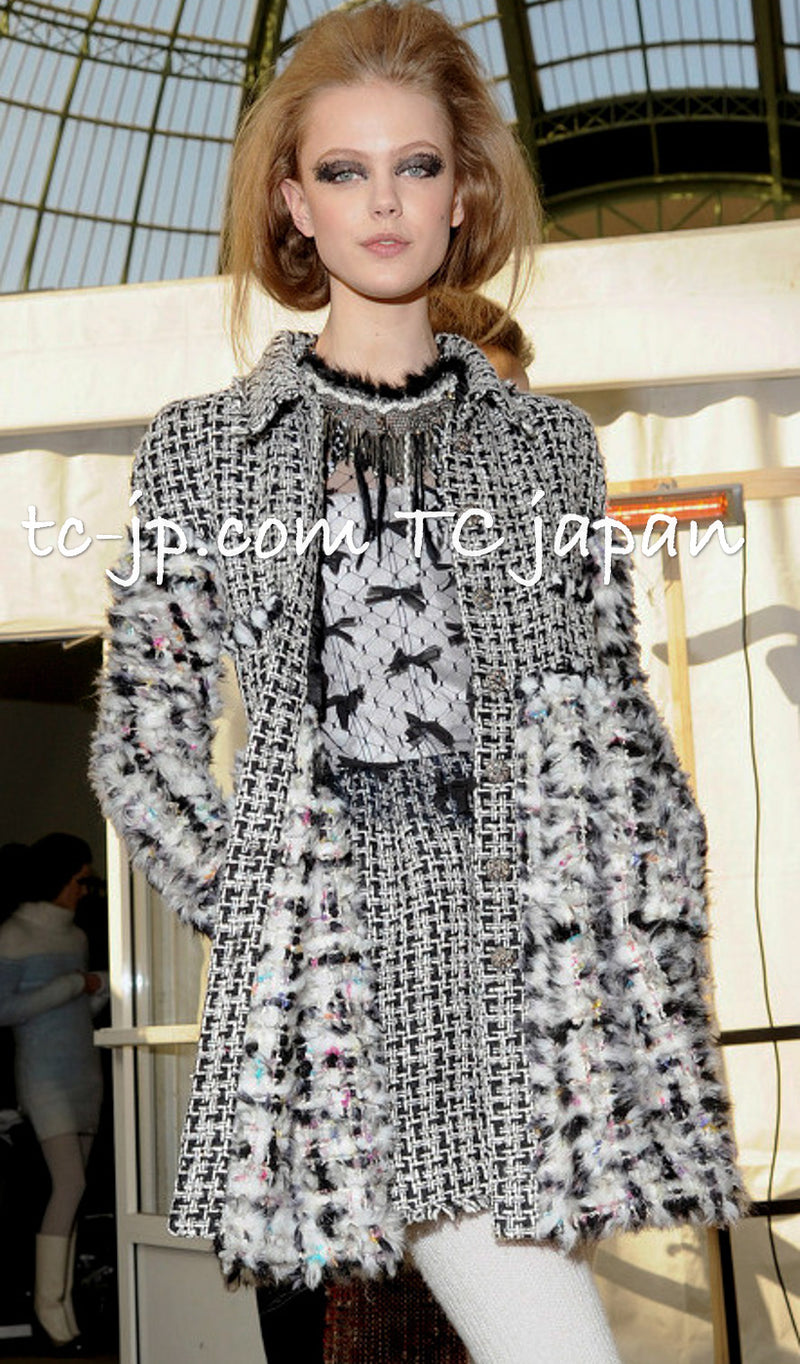 CHANEL 10A Multicolor Silk Fantasy Fur Tweed Coat 38 シャネル マルチカラー シルク ファンタジー ファー ツイード コート