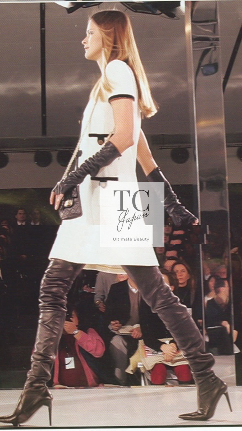 CHANEL 05A Cream Black Trim CC Buttons Wool Dress 34 シャネル クリーム ブラック トリム ココボタン 半袖 ウール ワンピース 即発