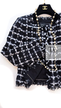 CHANEL 11C Black White Check Cardigan Jacket Gripox Button 38 5