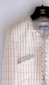 CHANEL 04C White Candy Mix Frill Trimmed Tweed Jacket Dress 36 38 シャネル ホワイト キャンディー ミックス フリル トリム ツイード ジャケット ワンピース スーツ セットアップ 即発