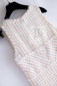 CHANEL 04C White Candy Mix Frill Trimmed Tweed Jacket Dress 36 38 シャネル ホワイト キャンディー ミックス フリル トリム ツイード ジャケット ワンピース スーツ セットアップ 即発