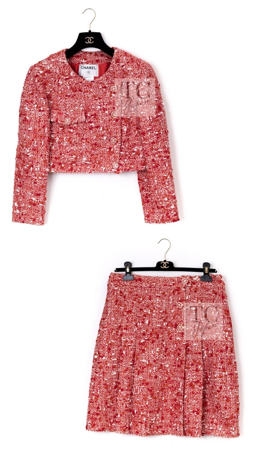 CHANEL 01A Vintage Red Wool Cropped Tweed Jacket Skirt Suit 42 15
