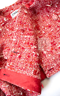 CHANEL 01A Vintage Red Wool Cropped Tweed Jacket Skirt Suit 42 7