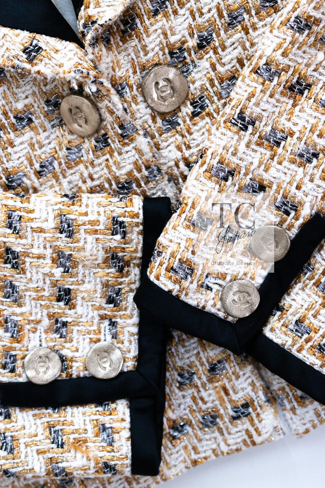 シャネル ジャケット スカート スーツ CHANEL 06S アイボリー ゴールド