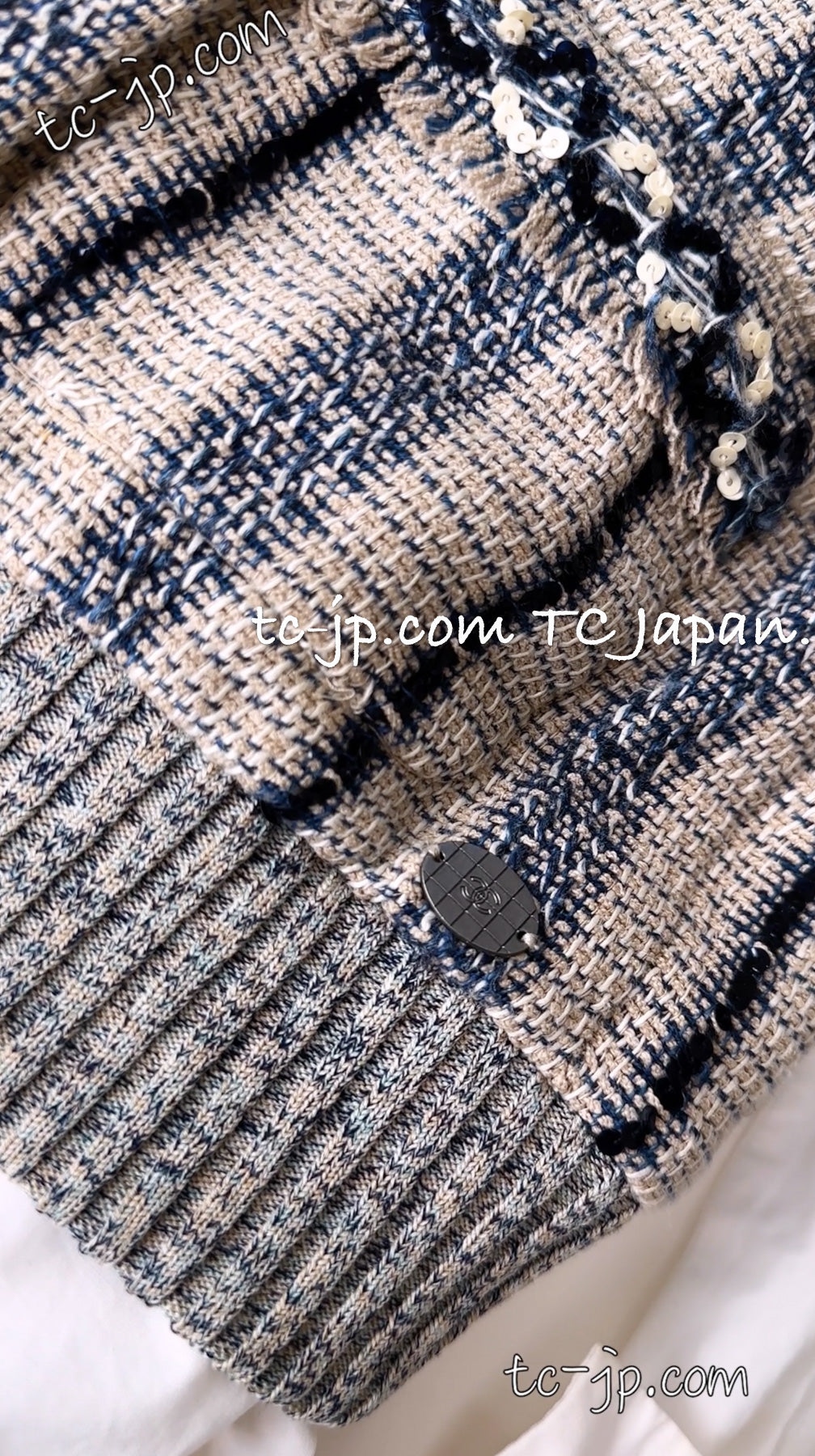CHANEL 01S Beige Navy Linen Tweed Sequin trim Vest Tops 38 シャネル ベージュ ネイビー リネン ツイード スパンコール トリム ベスト ジレ トップス 即発