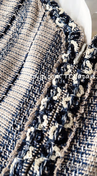 CHANEL 01S Beige Navy Linen Tweed Sequin trim Vest Tops 38 シャネル ベージュ ネイビー リネン ツイード スパンコール トリム ベスト ジレ トップス 即発