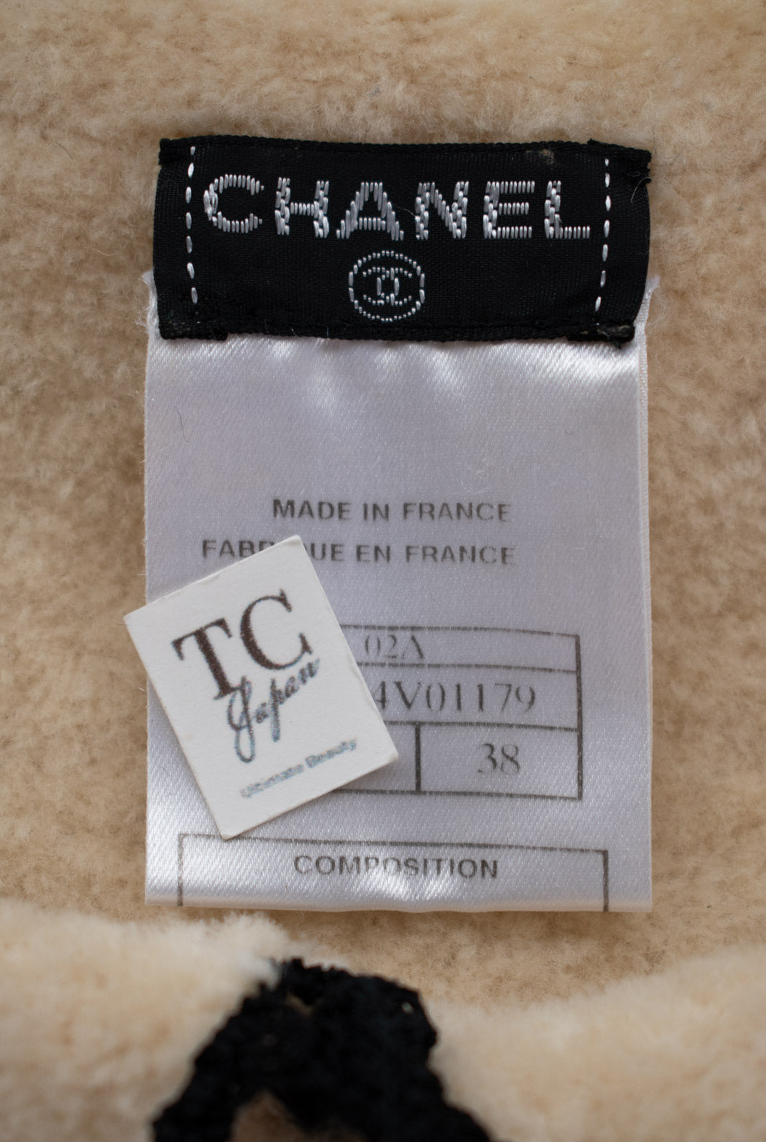 CHANEL 02A Beige Black Sleeveless Wool Knit Tops Sweater 38 シャネル ベージュ ブラック ノースリーブ ウール ニット トップス セーター