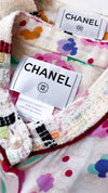 CHANEL 04S Multicolor Camellia Accent COCO Mark Silk Blouse Tops 42 シャネル マルチカラー カメリア柄 ココマーク シルク ブラウス トップス 即発
