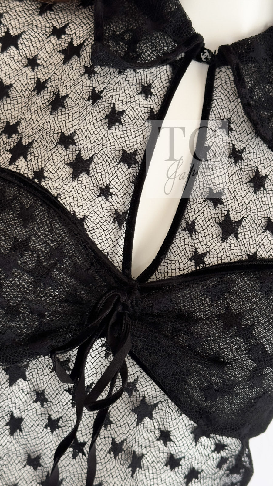 CHANEL 04PF Black Short Sleeve Star Blouse Tops 36 シャネル ブラック 星柄 半袖ブラウス トップス 即発