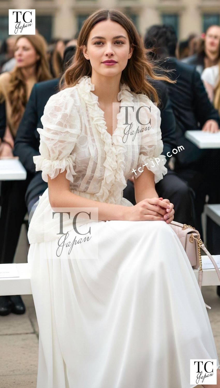 CHANEL 10S Gray Ivory Ecru Camellia Ruffles Linen Silk Blouse Tops 34 シャネル グレー アイボリー 生成り カメリア シルク リネン ブラウス トップス 即発