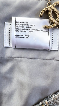 CHANEL 08A Sarah Jessica Parker Grey Multi Tweed Skirt Lion Button 36 シャネル サラ ジェシカ着用 グレー マルチ ツイード スカート ライオン ボタン 即発