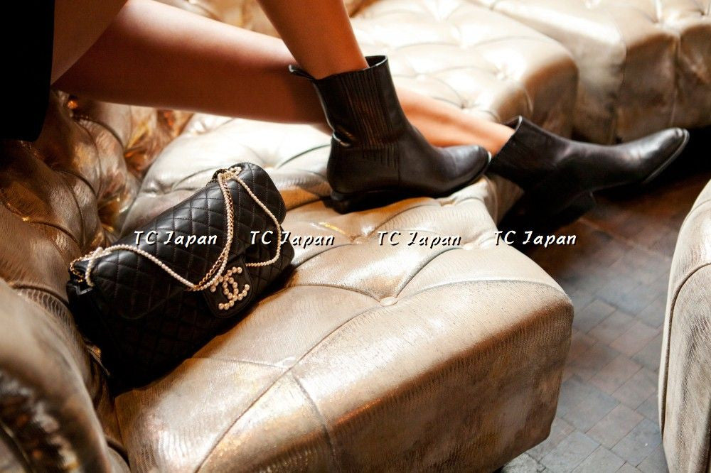 CHANEL Black Lambskin Westminster Classic Pearl Chain Matelasse Bag シャネル ブラック ラムスキン ウエストミンスター パール チェーン マトラッセ バッグ 即発