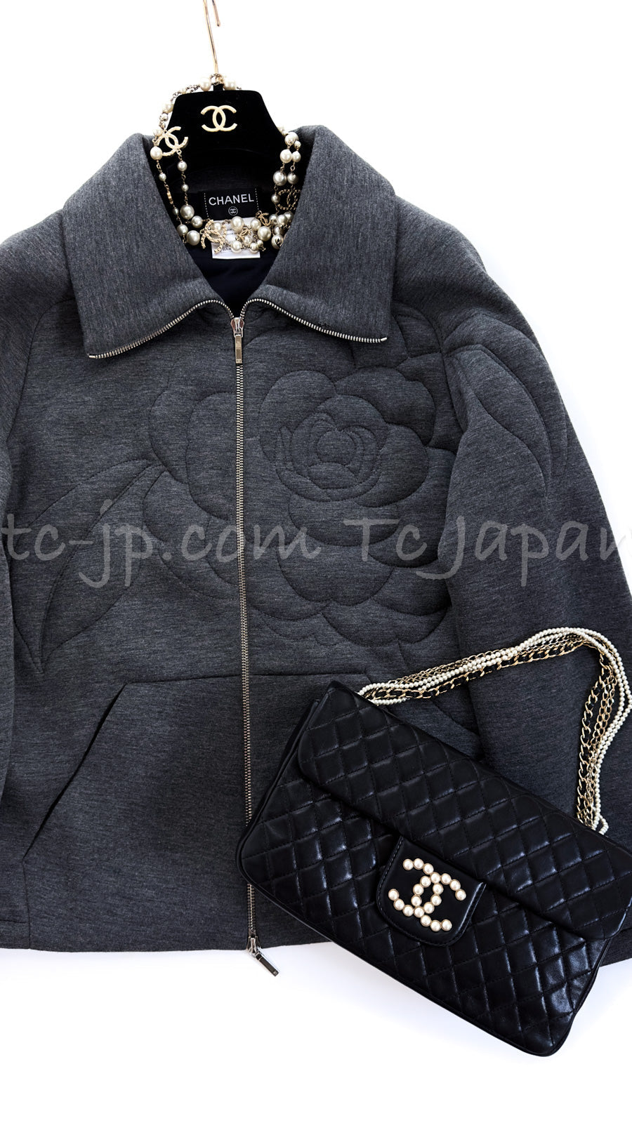CHANEL Black Lambskin Westminster Classic Pearl Chain Matelasse Bag シャネル ブラック ラムスキン ウエストミンスター パール チェーン マトラッセ バッグ 即発