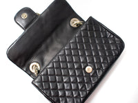 CHANEL Black Lambskin Westminster Classic Pearl Chain Matelasse Bag シャネル ブラック ラムスキン ウエストミンスター パール チェーン マトラッセ バッグ 即発