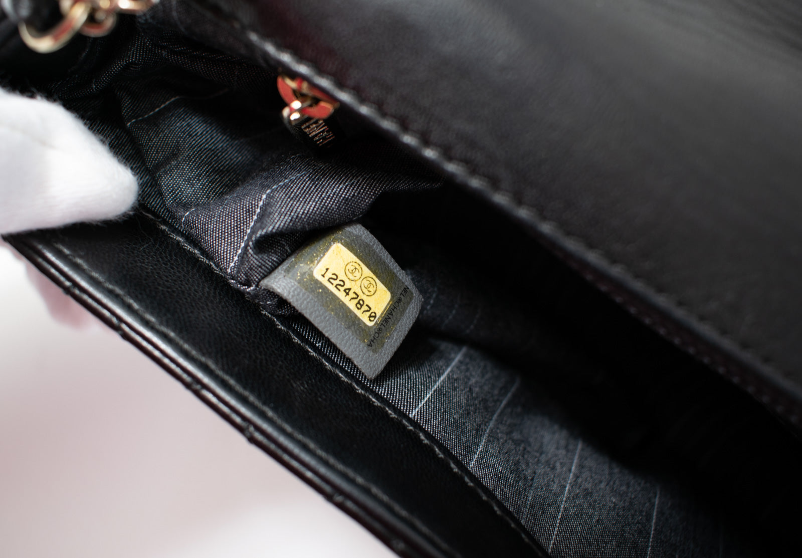 CHANEL Black Lambskin Westminster Classic Pearl Chain Matelasse Bag シャネル ブラック ラムスキン ウエストミンスター パール チェーン マトラッセ バッグ 即発