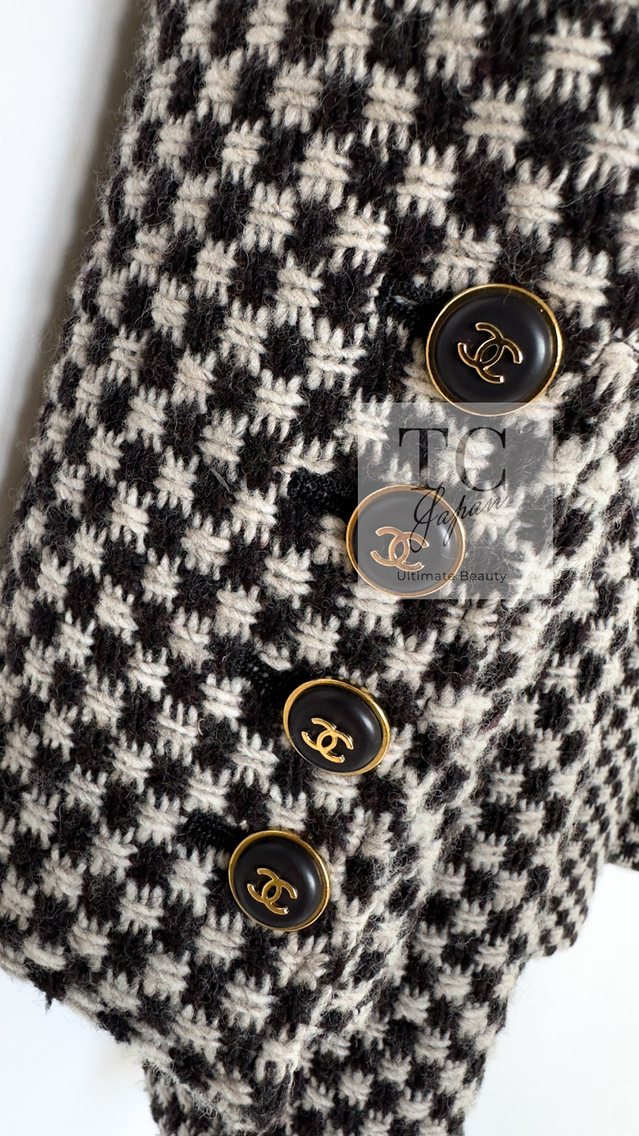 CHANEL 95A Vintage Dark Brown Ivory CC Logo Buttons Tweed Jacket Coat 38 シャネル ヴィンテージ ダーク ブラウン アイボリー CC ロゴボタン ツイード ジャケット コート 即発