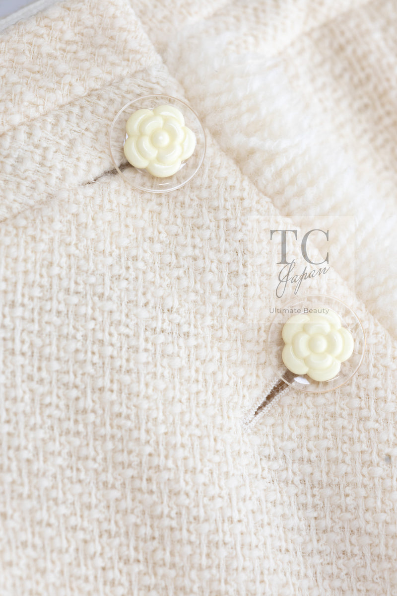 CHANEL 92S Vintage Ivory Camellia Buttons Wool Fringe Tweed Jacket Skirt Suit 40 42 シャネル ヴィンテージ アイボリー カメリアボタン フリンジ ウール ツイード ジャケット スカート スーツ 即発