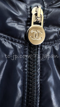 CHANEL 12S Black Zipper Jacket Hood CC Buttons 38 シャネル ブラック ブルゾン パーカー CC ジッパー ジャケット フード付 即発