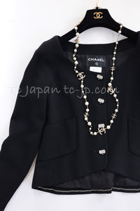 CHANEL 12C Black Round Neck Wool Rhinestone Buttons Jacket 36 38 シャネル ブラック ウール100% 襟なし ラインストーン ボタン ジャケット 即発
