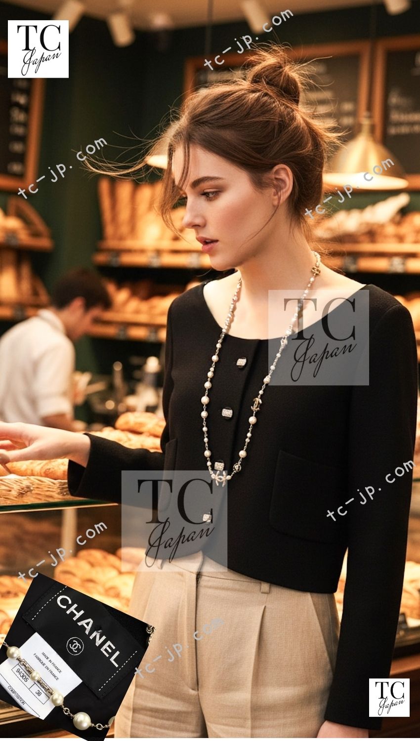 CHANEL 12C Black Round Neck Wool Rhinestone Buttons Jacket 36 38 シャネル ブラック ウール100% 襟なし ラインストーン ボタン ジャケット 即発