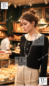 CHANEL 12C Black Round Neck Wool Rhinestone Buttons Jacket 36 38 シャネル ブラック ウール100% 襟なし ラインストーン ボタン ジャケット 即発