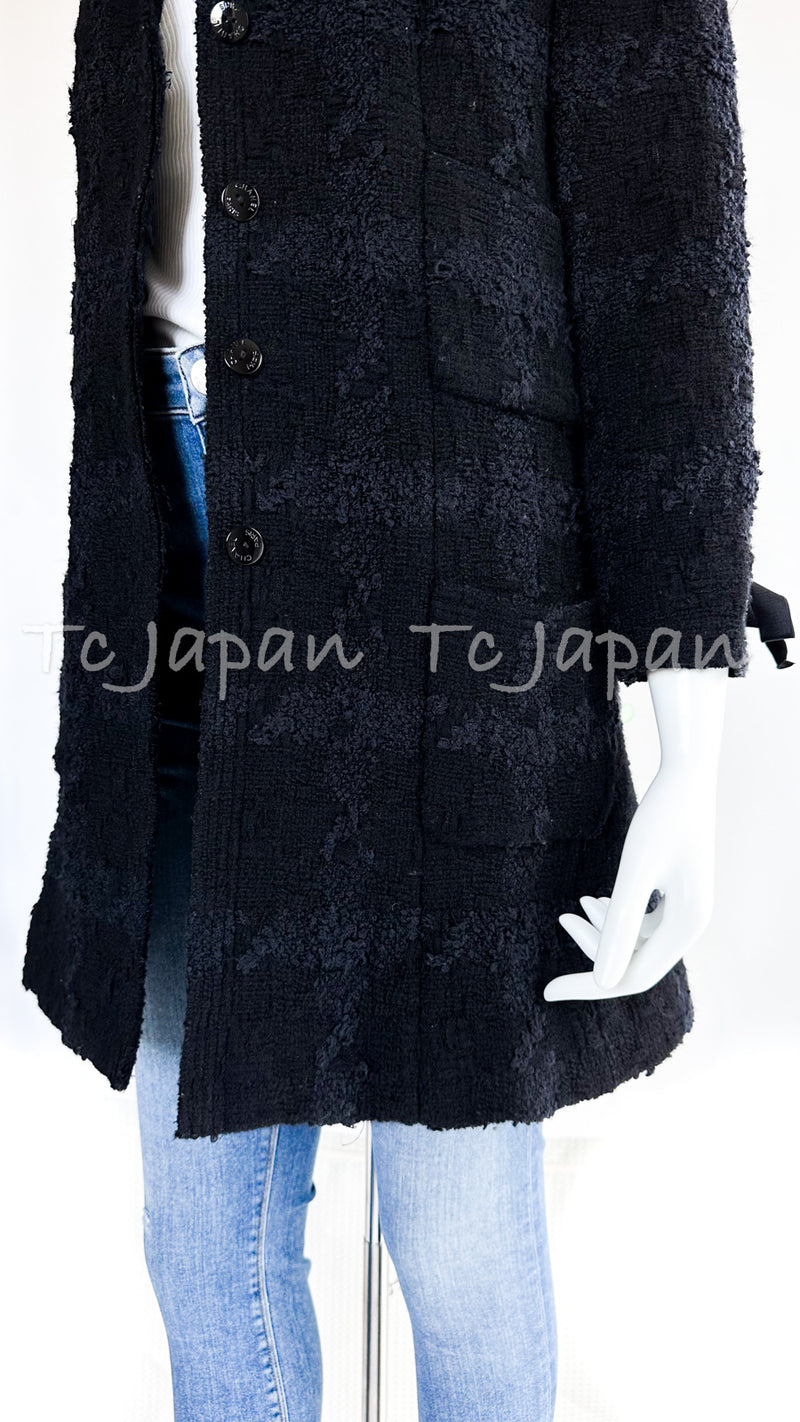 CHANEL 05A CC Black Wool Silk Sleeve Ribbon Jacket Coat 38 シャネル ブラック ウール シルク 袖リボン装飾 ジャケット コート 即発