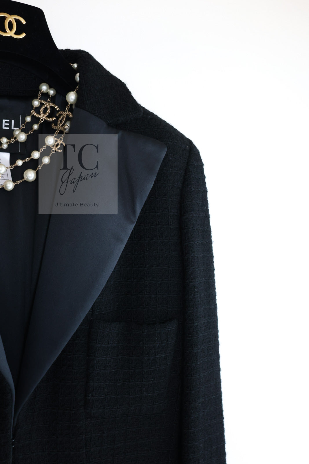 CHANEL 06A Black Wool 100 Tweed Jacket 38 シャネル ブラック ウール100% ツイード ジャケット シルク襟 即発