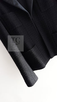 CHANEL 06A Black Wool 100 Tweed Jacket 38 シャネル ブラック ウール100% ツイード ジャケット シルク襟 即発