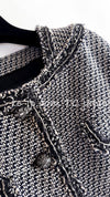 CHANEL 12A Gray Black Linen Wool Tweed Gripoix Button Colorless Jacket 36 38 シャネル グレー ブラック リネン ウール ツイード グリポア 宝石 ボタン ノーカラー ジャケット 即発