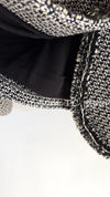 CHANEL 12A Gray Black Linen Wool Tweed Gripoix Button Colorless Jacket 36 38 シャネル グレー ブラック リネン ウール ツイード グリポア 宝石 ボタン ノーカラー ジャケット 即発