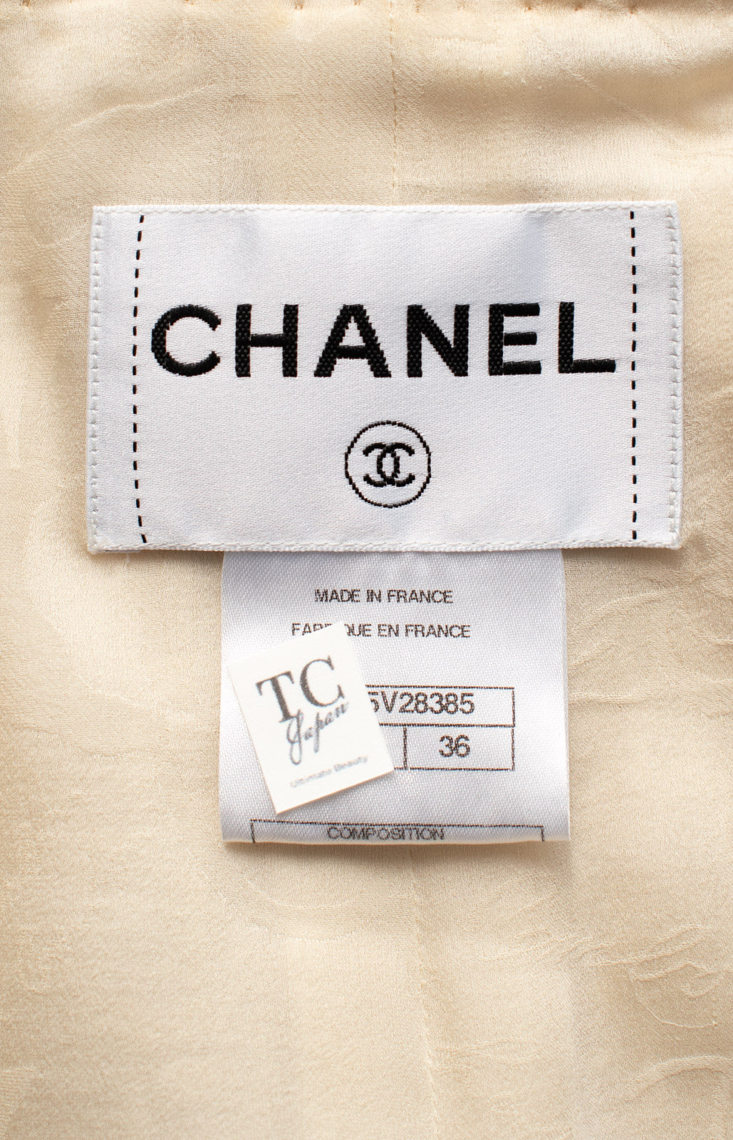 CHANEL 11A Ivory Wool Gold Chain Trim Jacket 36 シャネル アイボリー ウール ゴールドチェーン トリム ココボタン ジャケット 即発