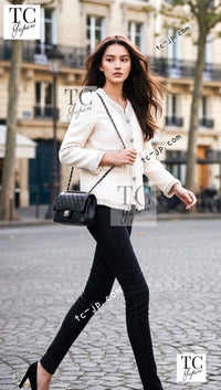 CHANEL 11A Ivory Wool Gold Chain Trim Jacket 36 シャネル アイボリー ウール ゴールドチェーン トリム ココボタン ジャケット 即発