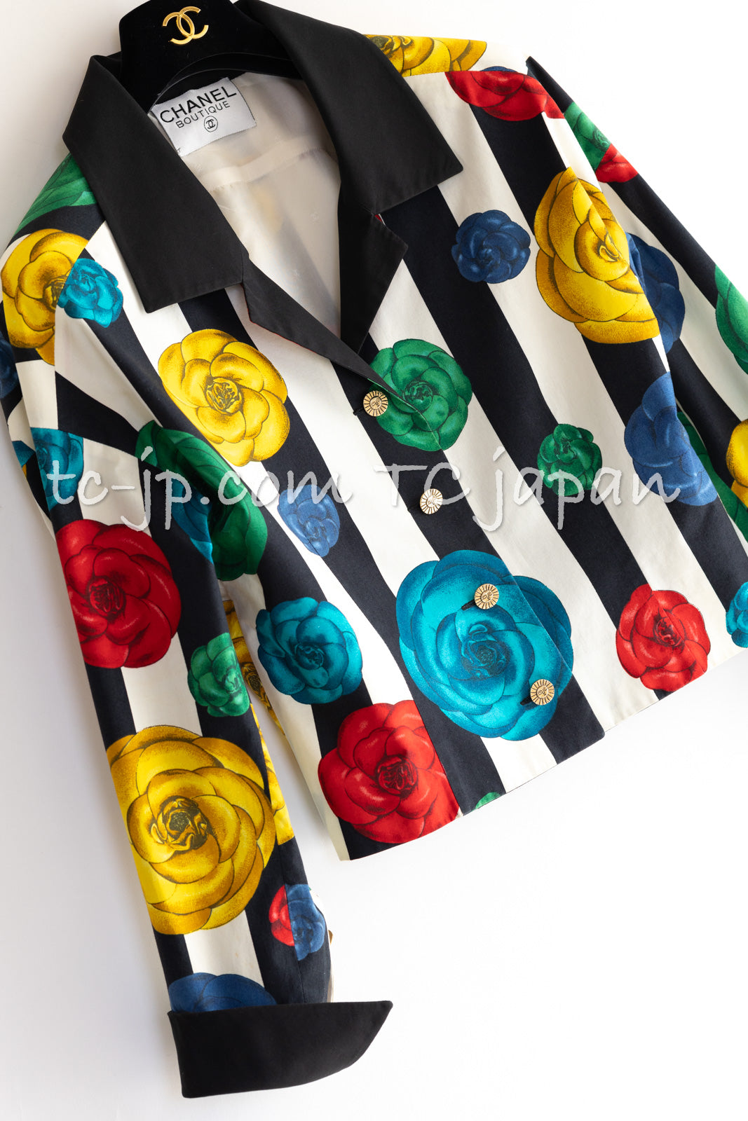CHANEL 88S Vintage Black Bold Striped Camellia Print Cotton Runway Shirt Jacket 36 38 シャネル ヴィンテージ ブラック カラフル ストライプ カメリア コットン ランウェイ シャツ ジャケット 即発