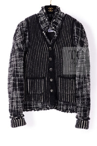 CHANEL 10A Black Ivory Wool Silk Tweed Jacket with Vest 38 シャネル ブラック アイボリー ウール シルク ツイード ジャケット ベスト付き 即発