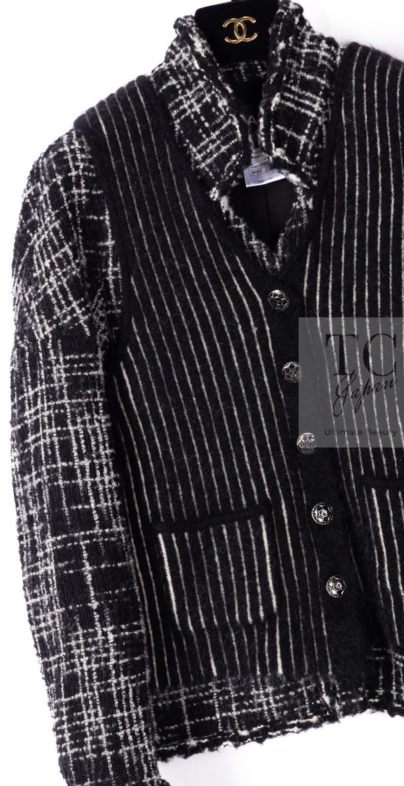CHANEL 10A Black Ivory Wool Silk Tweed Jacket with Vest 38 シャネル ブラック アイボリー ウール シルク ツイード ジャケット ベスト付き 即発