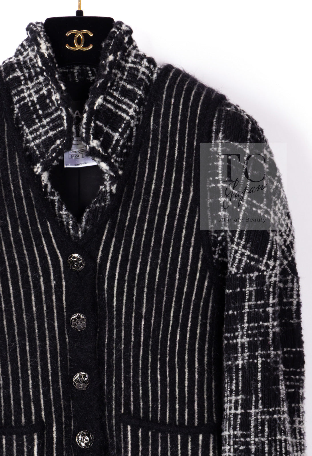 CHANEL 10A Black Ivory Wool Silk Tweed Jacket with Vest 38 シャネル ブラック アイボリー ウール シルク ツイード ジャケット ベスト付き 即発
