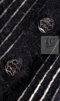 CHANEL 10A Black Ivory Wool Silk Tweed Jacket with Vest 38 シャネル ブラック アイボリー ウール シルク ツイード ジャケット ベスト付き 即発