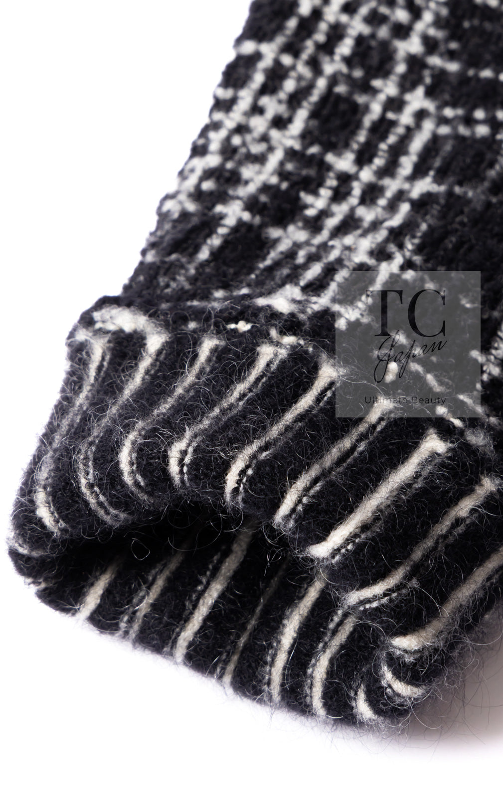 CHANEL 10A Black Ivory Wool Silk Tweed Jacket with Vest 38 シャネル ブラック アイボリー ウール シルク ツイード ジャケット ベスト付き 即発