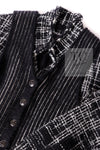 CHANEL 10A Black Ivory Wool Silk Tweed Jacket with Vest 38 シャネル ブラック アイボリー ウール シルク ツイード ジャケット ベスト付き 即発