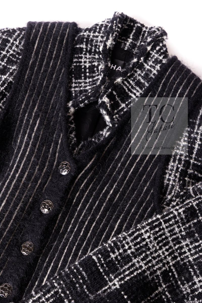CHANEL 10A Black Ivory Wool Silk Tweed Jacket with Vest 38 シャネル ブラック アイボリー ウール シルク ツイード ジャケット ベスト付き 即発