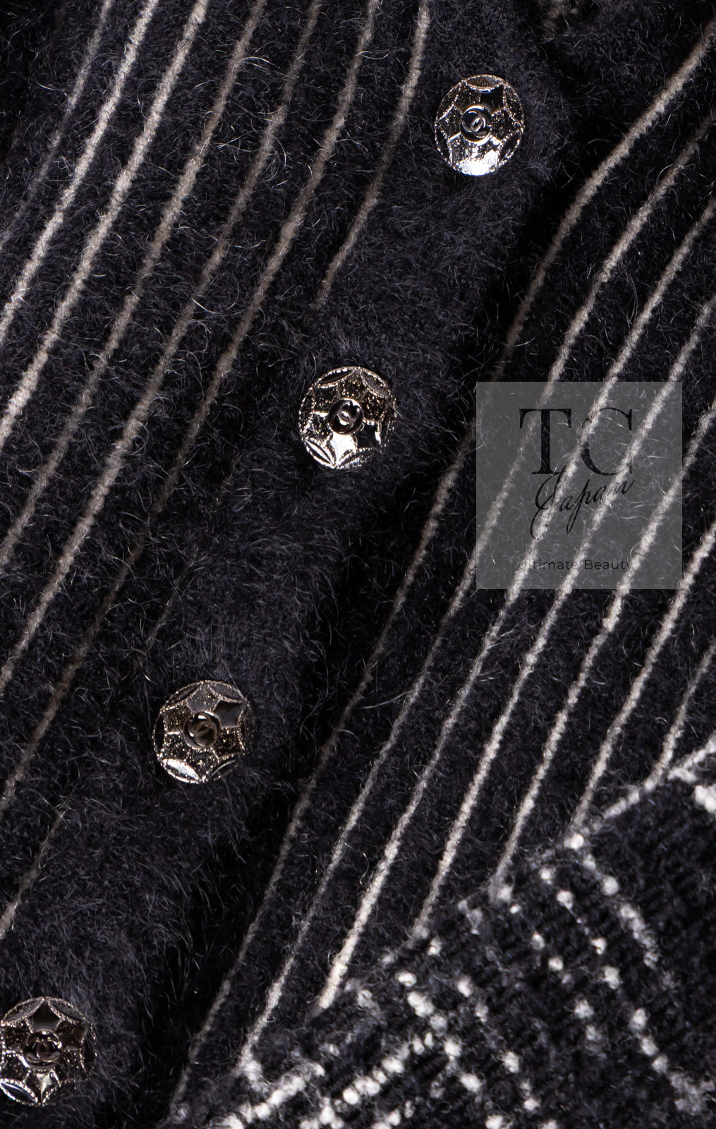 CHANEL 10A Black Ivory Wool Silk Tweed Jacket with Vest 38 シャネル ブラック アイボリー ウール シルク ツイード ジャケット ベスト付き 即発