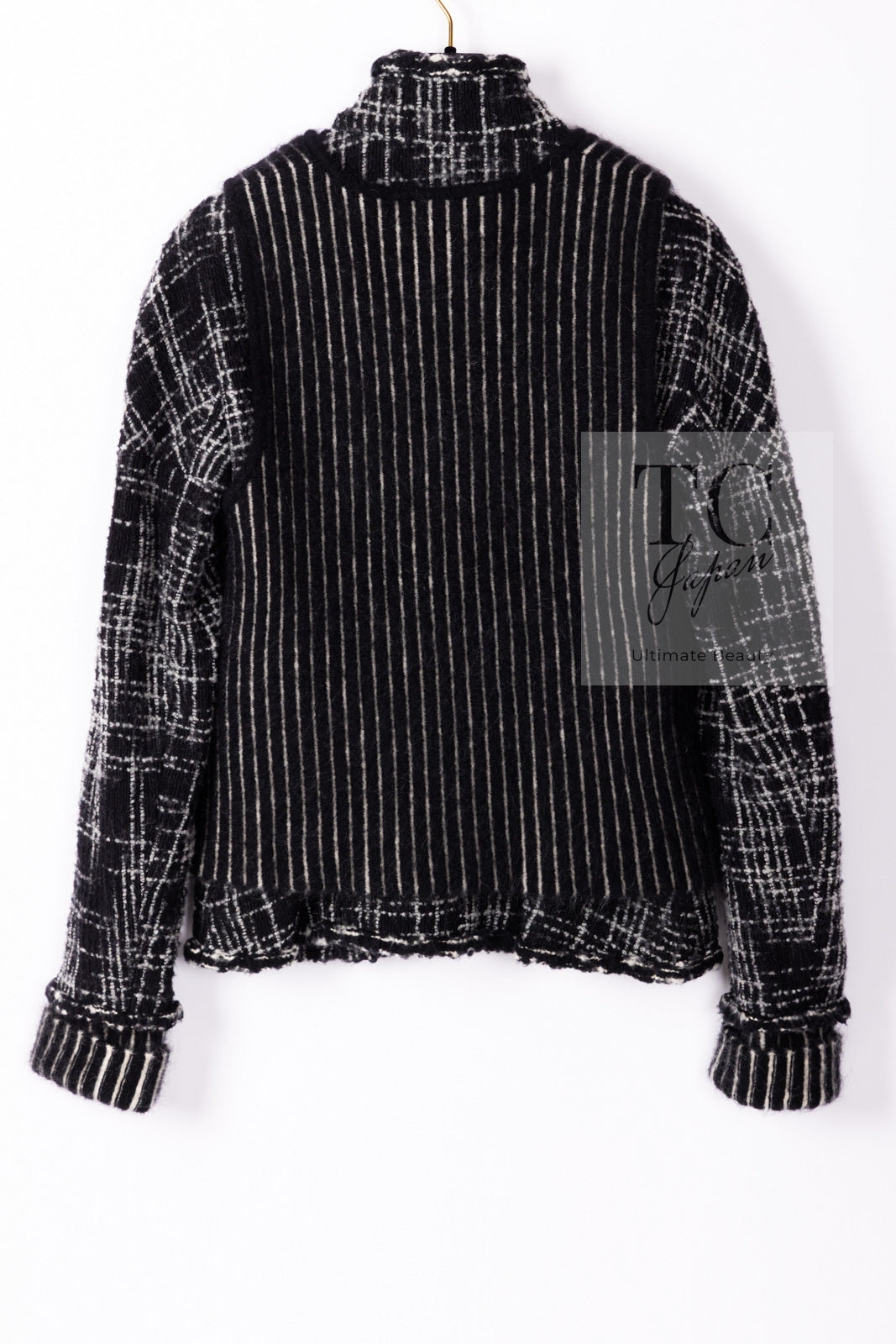 CHANEL 10A Black Ivory Wool Silk Tweed Jacket with Vest 38 シャネル ブラック アイボリー ウール シルク ツイード ジャケット ベスト付き 即発