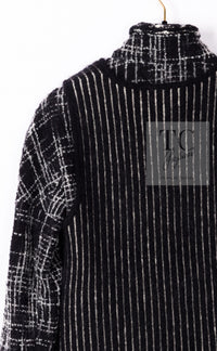 CHANEL 10A Black Ivory Wool Silk Tweed Jacket with Vest 38 シャネル ブラック アイボリー ウール シルク ツイード ジャケット ベスト付き 即発