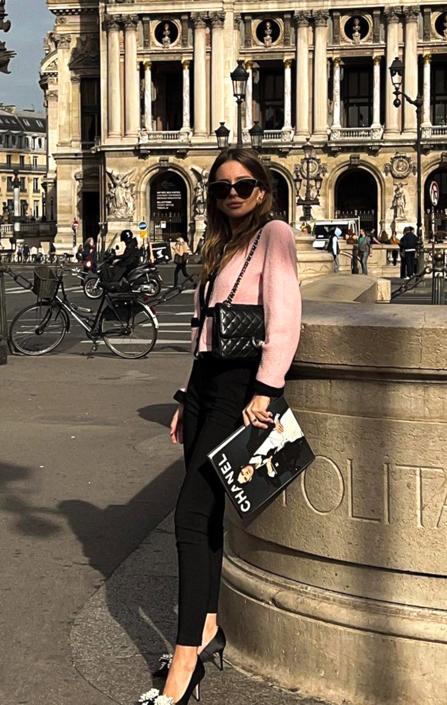 CHANEL 90S Vintage Ivory Black Braid Trim CC Ball Buttons Tweed Jacket 44 46 シャネル ヴィンテージ アイボリー ブラック ブレードトリム CCロゴ 手毬ボタン ツイード ジャケット 即発 - TC JAPAN