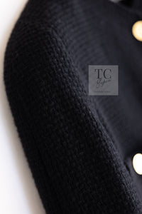 CHANEL 91A Vintage Black Wool CC Gold Button Tweed Jacket Skirt Suit 34 36 シャネル ヴィンテージ ブラック ウール CC ゴールド ボタン ツイード ジャケット スカート スーツ 即発