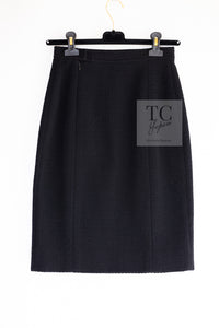 CHANEL 91A Vintage Black Wool CC Gold Button Tweed Jacket Skirt Suit 34 36 シャネル ヴィンテージ ブラック ウール CC ゴールド ボタン ツイード ジャケット スカート スーツ 即発