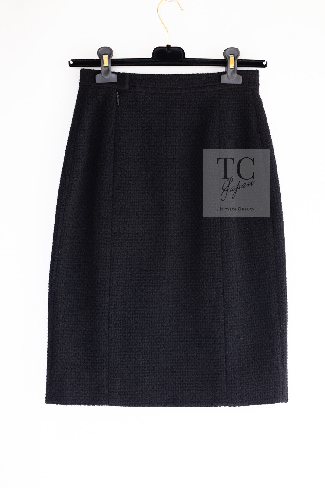 CHANEL 91A Vintage Black Wool CC Gold Button Tweed Jacket Skirt Suit 34 36 シャネル ヴィンテージ ブラック ウール CC ゴールド ボタン ツイード ジャケット スカート スーツ 即発