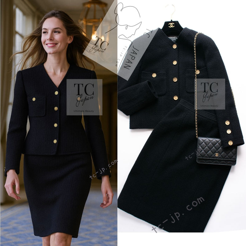CHANEL 91A Vintage Black Wool CC Gold Button Tweed Jacket Skirt Suit 34 36 シャネル ヴィンテージ ブラック ウール CC ゴールド ボタン ツイード ジャケット スカート スーツ 即発
